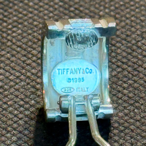 Tiffany & Co. Atlas Single Earrings!! - Picture 7 of 9